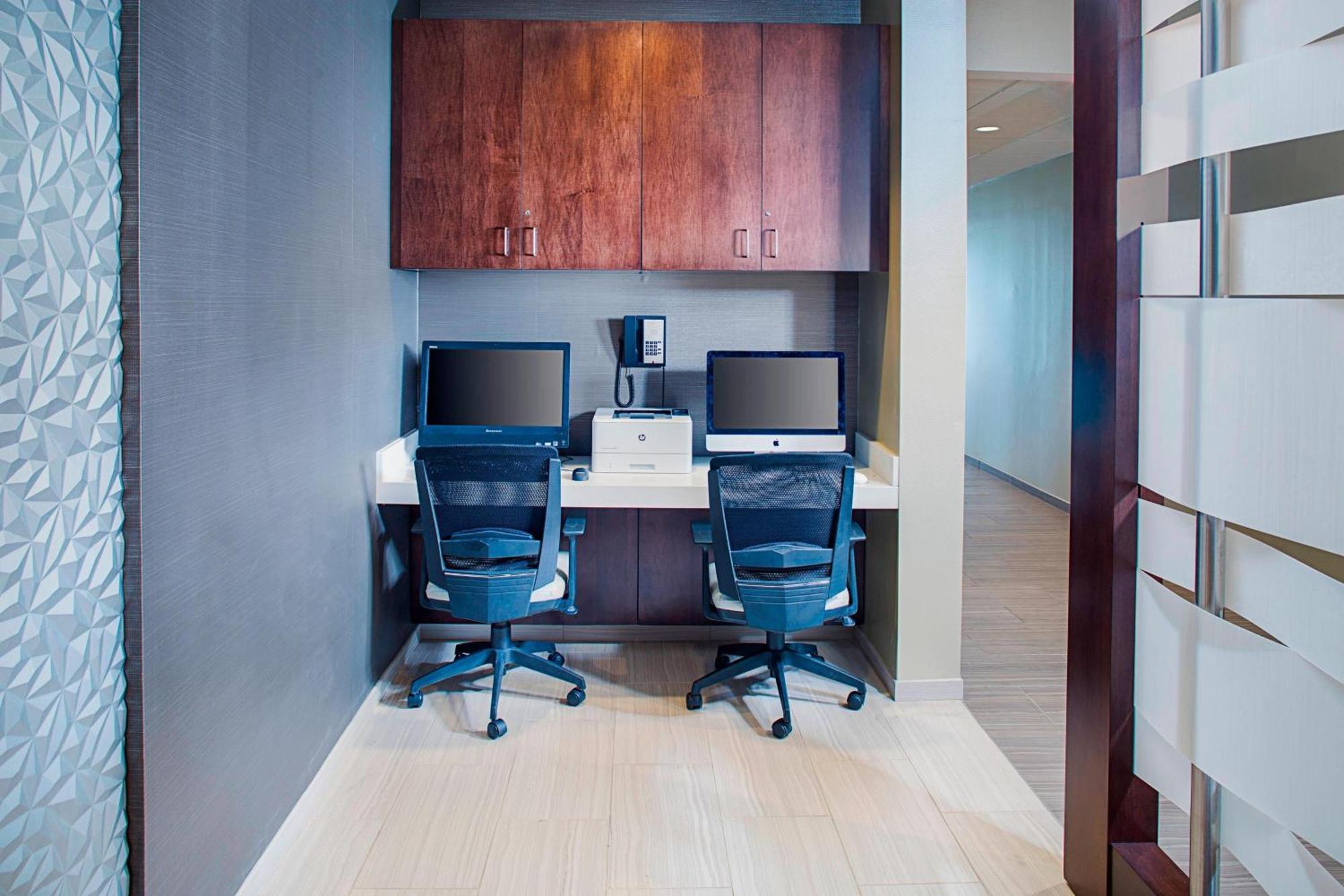 Springhill Suites By Marriott Carle Place Garden City Dış mekan fotoğraf